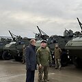 Latvija įvykdė savo pažadą perduoti Ukrainai 42 &bdquo;Patria 6x6&ldquo; &scaron;arvuotus transporterius.