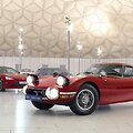 Toyota 2000GT &scaron;iandien yra vienas vertingiausių markės automobilių. (Gamintojo nuotrauka)