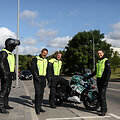 Nauja policijos motociklus vairuojančių pareigūnų apranga