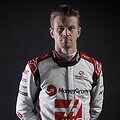 &bdquo;Haas&ldquo; naujasis Formulės 1 automobilis VF-24 ir pilotai