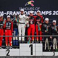 Spa 12h lenktynių podiumas su Porsche Baltic ir Julium Adomavičium