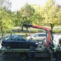 I&scaron;vežamas pažeidėjo automobilis 