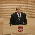 Algimantas Valantinas Seimo papra&scaron;ė teisėsaugai atiduoti tris parlamentarus.