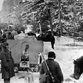 Suomijos giriose sovietų kariuomenės kolonos i&scaron;tįsdavo begales kilometrų, todėl tapdavo lengvu taikiniu kur kas mažesnėms suomių pajėgoms.