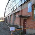 Klaipėdos futbolo mokyklos pastatas jau kelia pavojų praeiviams.