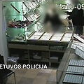 Pareigūnai i&scaron;tyrė apiplė&scaron;imą Plungės juvelyrinėje parduotuvėje.
