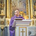 Kėdainiai, pasak  teologijos licenciato kunigo Sigito Bitkausko, yra pasiturintis miestas. Žmonės gražiai įsirengę namus, turi stabilius darbus, pinigų. Ir &scaron;ioje gerovėje Dievui vietos tiesiog nebelieka