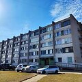 Kėdainiuose, &Scaron;ėtos gatvės 91-ajame name, gyvenantys žmonės pyksta, kad prie&scaron; kelis metus įrengti nauji du&scaron;ai neveikia taip, kaip turėtų, mat kar&scaron;tas vanduo iki jų tiesiog nepakyla