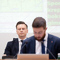 Valdas Benkunskas, Adomas Bužinskas