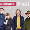 Vilniuje atidaryta jubiliejinė &bdquo;World Press Photo&ldquo; paroda. Atidaryme &ndash; &scaron;ypsenos ir daugybė svečių