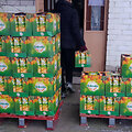  &bdquo;Lidl&ldquo; dovanoja vitaminus vaikams: perduota daugiau nei 10 tūkst. litrų 100% apelsinų sulčių