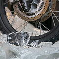 At&scaron;iauriausioms sąlygoms paruo&scaron;to motociklo pristatymas