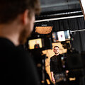&bdquo;Volfas Engelman Nealkoholinis&ldquo;, tęsdamas kampaniją #GeroŽodžioGalia, įvykdė netikėtą darbuotojų filmavimą: reakcijos nustebino