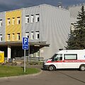Koronavirusu sergančio paciento būklė &ndash; sunki, jis priklauso rizikos grupei. 
