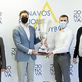 Jonavos rajono merui Mindaugui Sinkevičiui įteikta NKL taurė