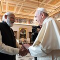 Narendra Modi ir popiežius Pranci&scaron;kus