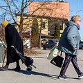 Lukas Balandis/BNS nuotr. Daugiausiai skurstančiųjų yra tarp vyresniojo amžiaus žmonių.