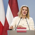 Latvijos Ministrė Pirmininkė Evika Silina lanko Var&scaron;uvą / Attila Husejnow / ZUMAPRESS.com
