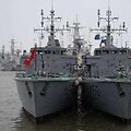 &bdquo;Skalvis&ldquo; (M53) ir &bdquo;Kur&scaron;is&ldquo; (M54) / Lietuvos Karinių jūrų pajėgų nuotr.