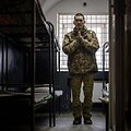 Ukrainoje belaisviu paimtas kinų karys / HANDOUT / AFP