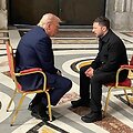 Donaldo Trumpo ir Volodymyro Zelenskio susitikimas Vatikane / HANDOUT / AFP