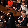 Respublikonų senatorė Donaldo Trumpo kreipimosi metu ragina i&scaron;vyti demokratų atstovą / Carol Guzy / ZUMAPRESS.com