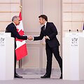 Markas Carney ir Emmanuelis Macronas / Sean Kilpatrick / ZUMAPRESS.com