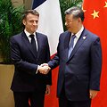 Emmanuelis Macronas ir Xi Jinpingas / LUDOVIC MARIN / AFP