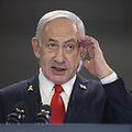 Benjaminas Netanyahu / Abir Sultan / AP