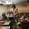 Klasė rūsyje Ukrainos mokykloje /  / AP