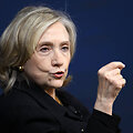 Hillary Clinton / IMAGO/Dwi Anoraganingrum / IMAGO/Panama Pictures