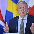 Larsas Lokke Rasmussenas / RONI REKOMAA / AFP
