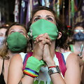 Aktyvistės džiaugiasi abortų legalizavimu