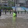 Vietname siaučia smarkus taifūnas Doksuri