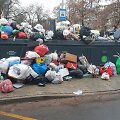 Konteineriai Antakalnio g. 80 trečiadienio rytą