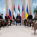 Tri&scaron;alės derybos Abu Dabyje