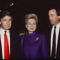 I&scaron; kairės: Donaldas Trumpas, sesuo Maryanne Trump Barry ir brolis Robertas Trumpas