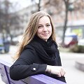 Trečios kartos Amerikos lietuvė, 22 metų Kendra Kir&scaron;onis, gimė ir augo Los Andžele, saulėtoje Kalifornijoje. 