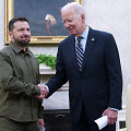 V.Zelenskis ir J.Bidenas