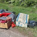 Per kelias valandas talkininkai pririnko krūvas atliekų. Rado ir nelegalų sąvartyną. 