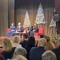 Prezidentas G.Nausėda ir Klaipėdos meras A.Vaitkus su pirmosiomis poniomis susitikime su senjorais.