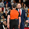 Mike'as Jamesas (kairėje) ir Vassilis Spanoulis (de&scaron;inėje)