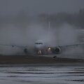 Vilniaus oro uoste nuo tako nuslydo lėktuvas