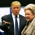 Donaldas Trumpas ir jo sesuo Maryanne Trump Barry