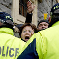 Protestuotojai ir policija Tbilisyje