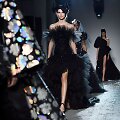 &bdquo;Giambattista Valli&ldquo; 2019 m. pavasario ir vasaros kolekcijos modelis