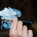 Elektroninės cigaretės kitąmet smarkiai kirs per ki&scaron;enę