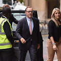 Kevinas Spacey atvyksta į Londono teismą