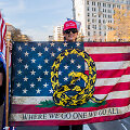 &bdquo;QAnon&ldquo; &ndash; viena naujausių sąmokslo teorijų, ai&scaron;kinanti, kad Donaldas Trumpas yra pasaulio i&scaron;ganytojas nuo blogio