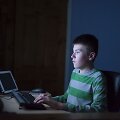 Visą internetą parklupdyti gali kad ir toks jaunuolis